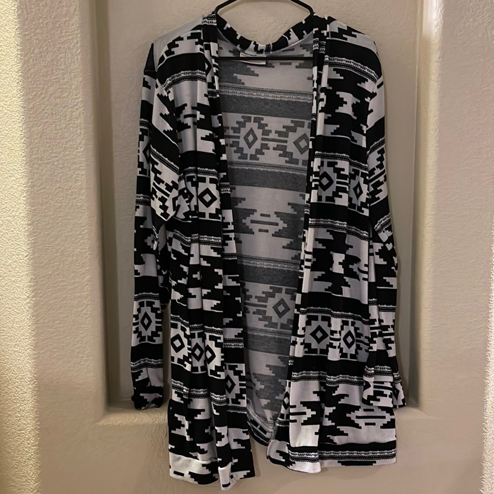 Like new long sleeve light cardigan women's size 3X